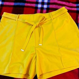 Yellow casual shorts,NYCC